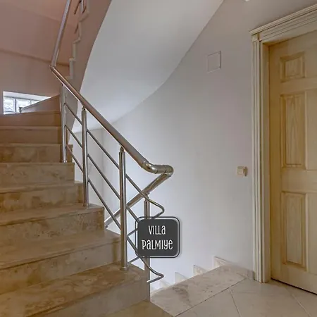 Palmiye, Sleeps 10, Swimming Pool, Antalya *