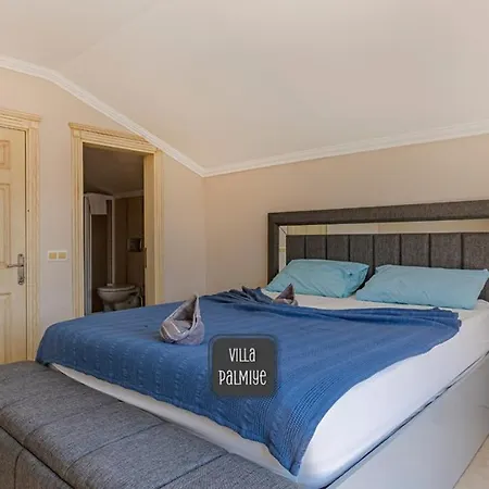 Palmiye, Sleeps 10, Swimming Pool, Antalya Villa *